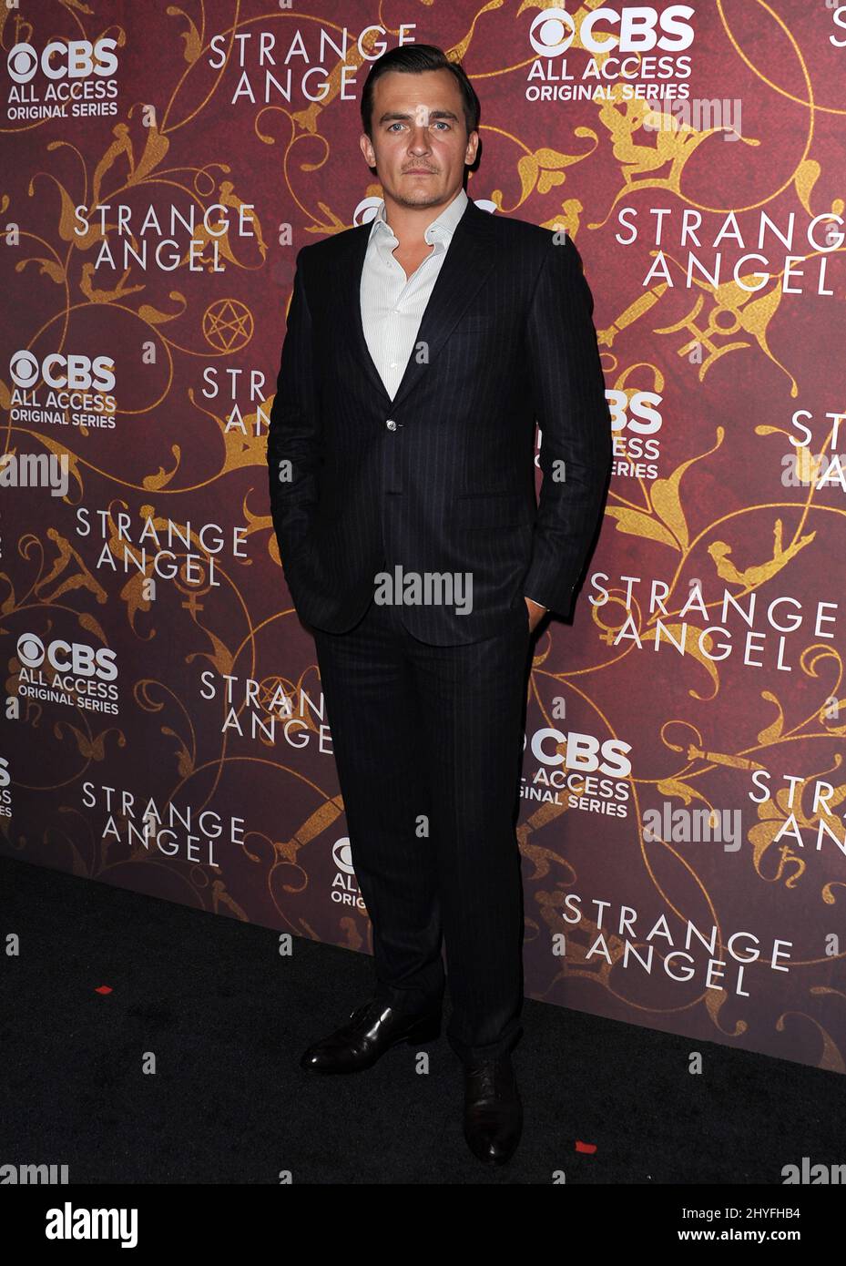 Rupert Friend bei der Premiere von „Strange Angel“ präsentiert von CBS All Access, die am 4. Juni 2018 im Avalon Hollywood in Hollywood, CA, stattfand. Stockfoto