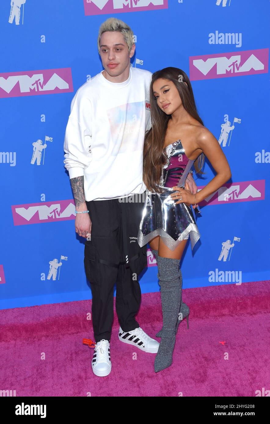 Pete Davidson und Ariana Grande bei der MTV 'VMAs' 2018, die am 20. August 2018 in der Radio City Music Hall in New York City, USA, stattfand Stockfoto