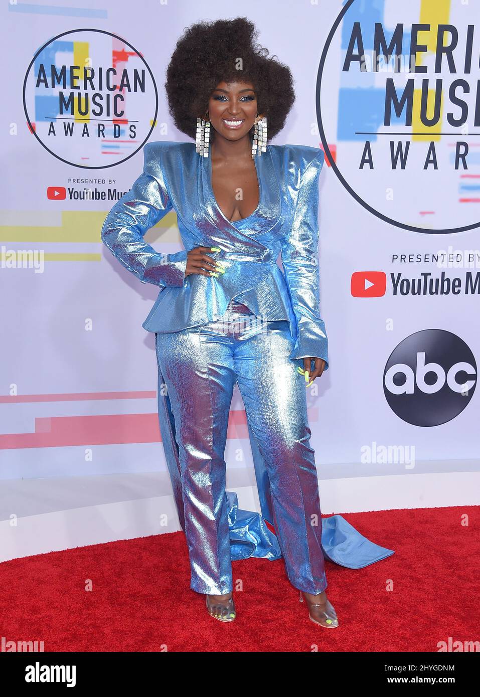 Amara La Negra bei den American Music Awards 2018 im Microsoft Theater L.A. Live am 9. Oktober 2018 in Los Angeles, CA. Stockfoto