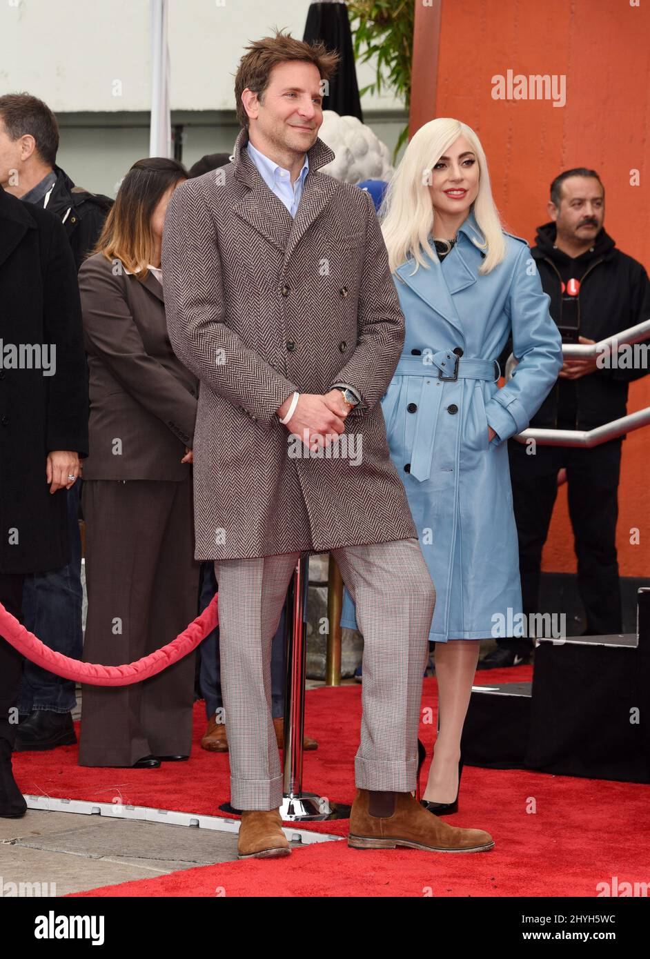 Bradley Cooper und Lady Gaga bei der Sam Elliott Hand- und Footprints-Zeremonie, die am 7. Januar 2019 im TCL Chinese Theatre in Hollywood, USA, stattfand. Stockfoto Bradley Cooper und Lady Gaga bei der Sam Elliott Hand- und Footprints-Zeremonie, die am 7. Januar 2019 im TCL Chinese Theatre in Hollywood, USA, stattfand. Stockfoto