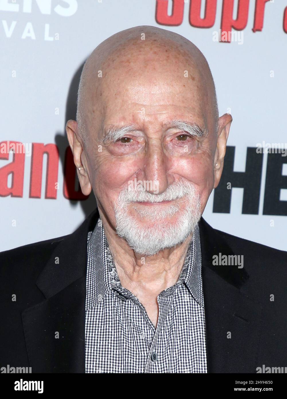 Dominic Chianese nimmt an dem „Sopranos 20. Anniversary Red Carpet“ Teil, der im SVA Theater in New York City abgehalten wird Stockfoto