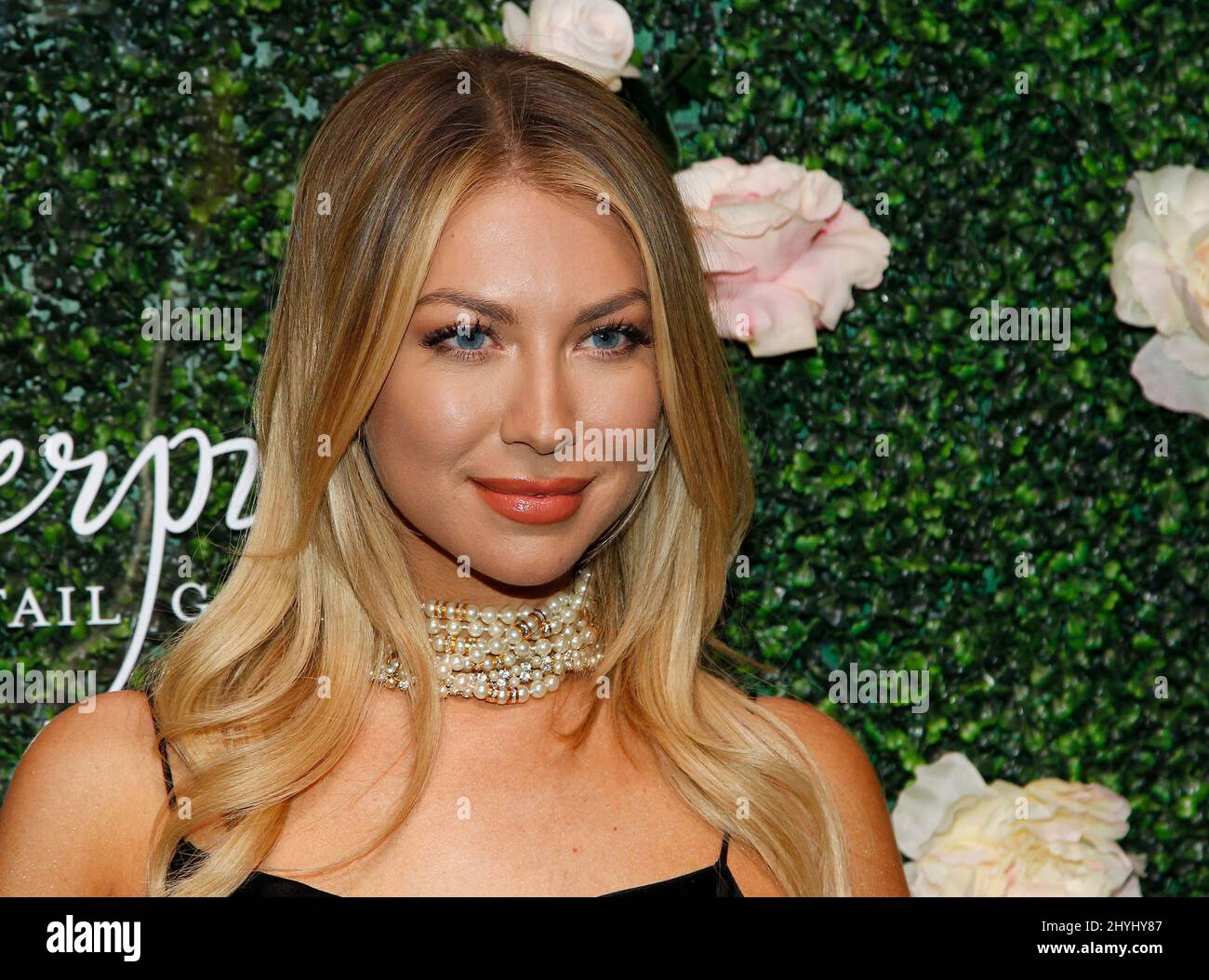 Stassi Schroeder trifft am 30. März 2019 in Las Vegas, NV, bei der Eröffnung des Vanderpump Cocktail Garden im Caesars Palace Las Vegas Hotel & Casino ein. Stockfoto