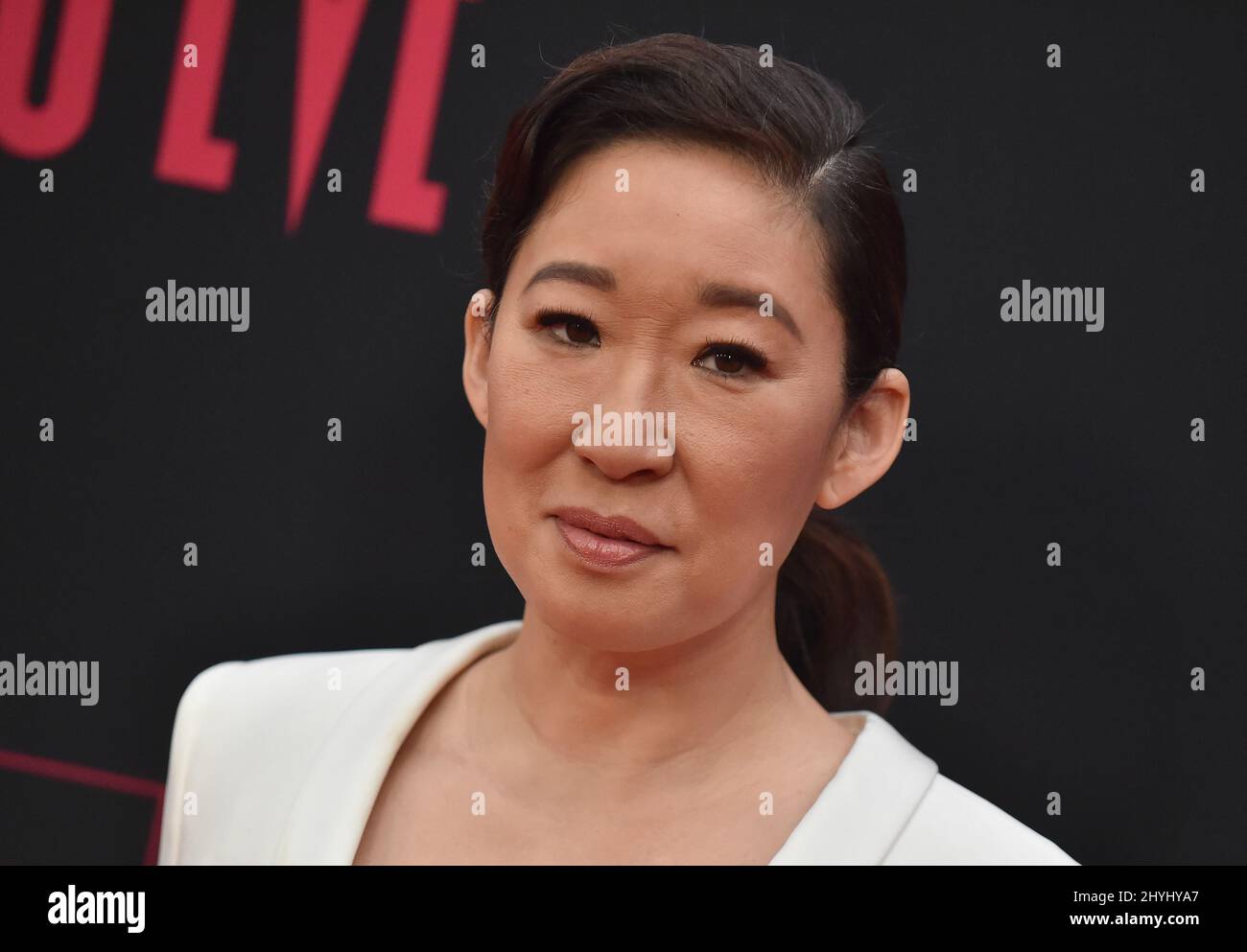 Sandra Oh bei der Premiere von BBC America und AMC in der zweiten Staffel von „Killing Eve“ im ArcLight Cinemas Hollywood Stockfoto