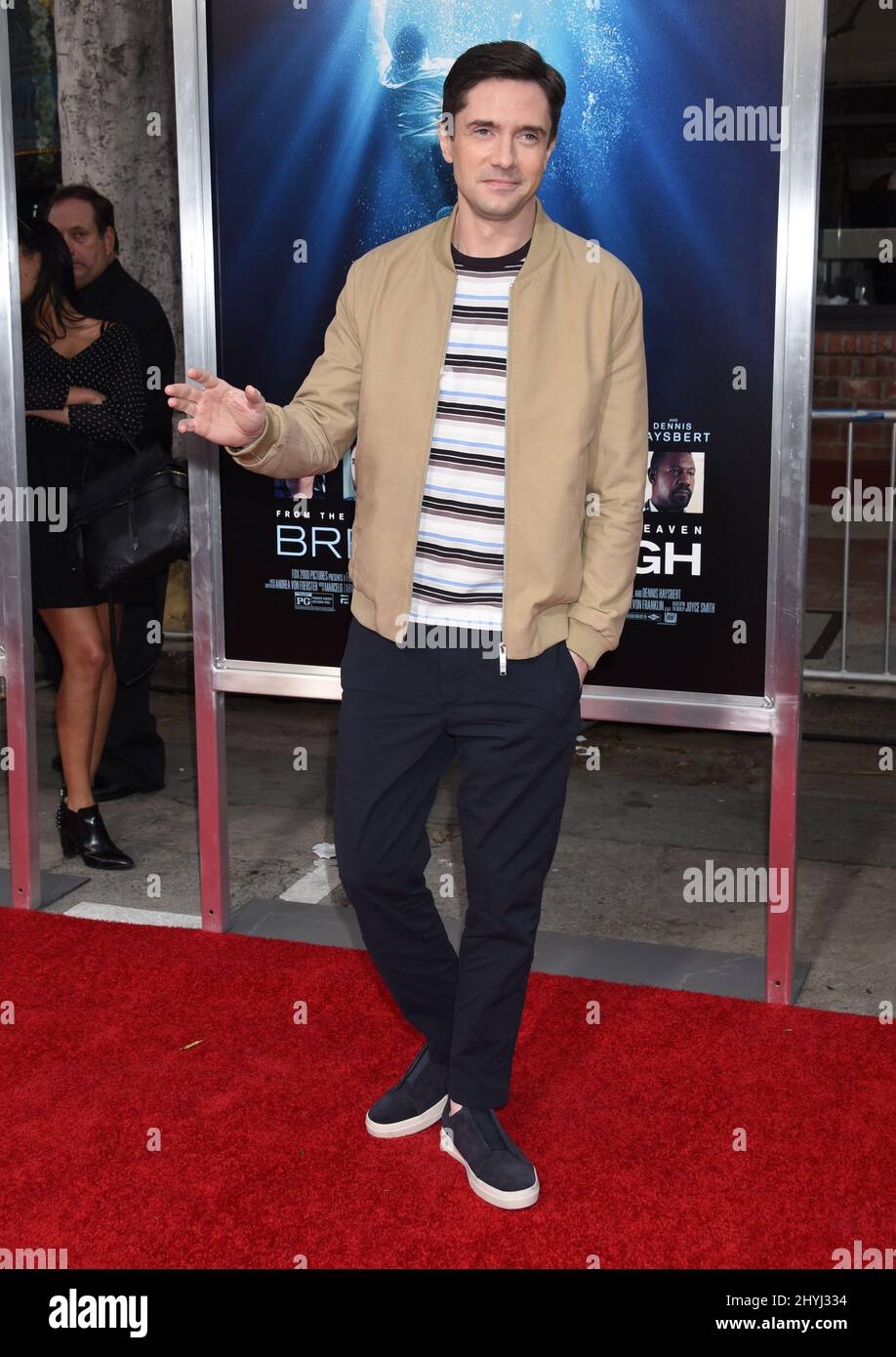 Topher Grace bei der bahnbrechenden Premiere in Los Angeles im Regency Village Theatre Stockfoto