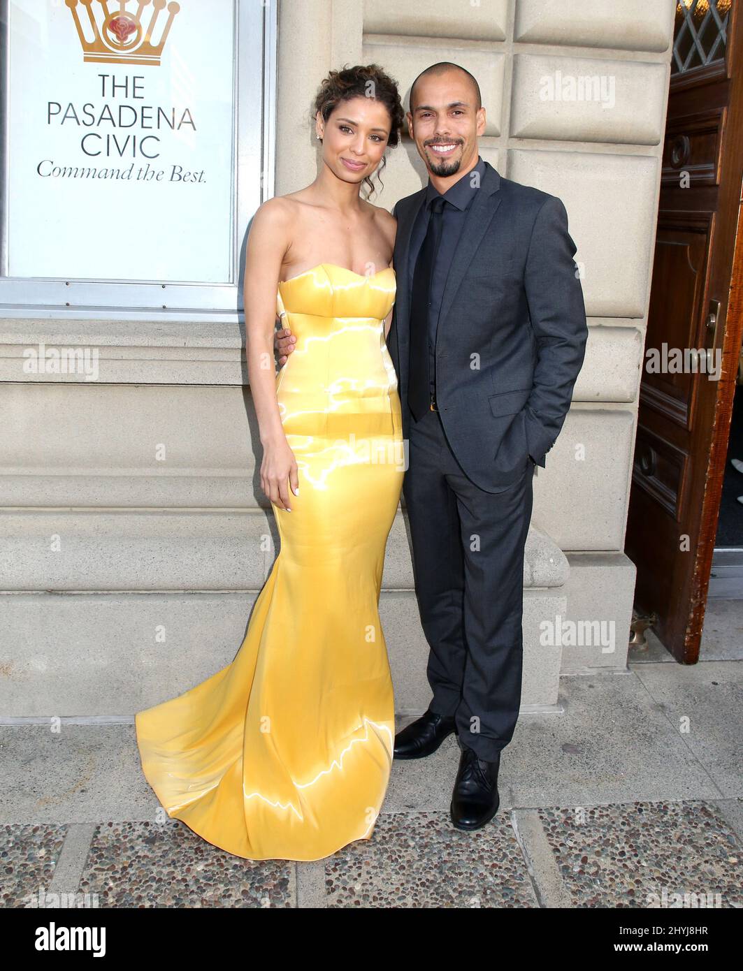 Brytni Sarpy und Bryton James nahmen an den Annual Daytime Creative Arts Emmy Awards 46. im Pasadena Civic Center Teil Stockfoto