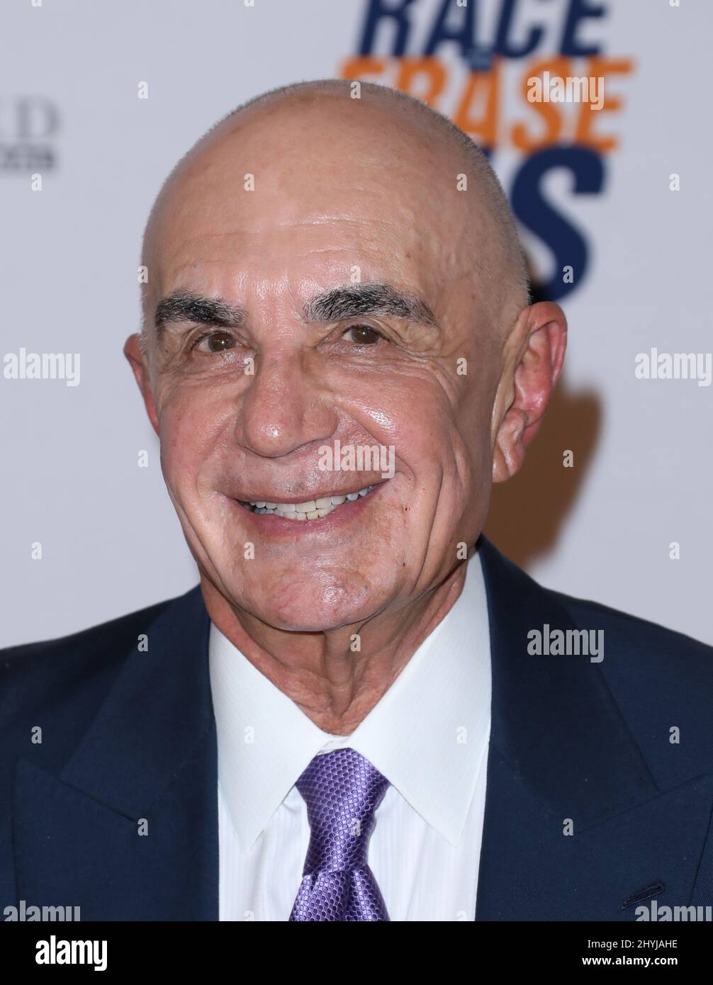 Robert Shapiro bei der jährlichen Race to Erase MS Gala 26. im Beverly Hilton Hotel Stockfoto