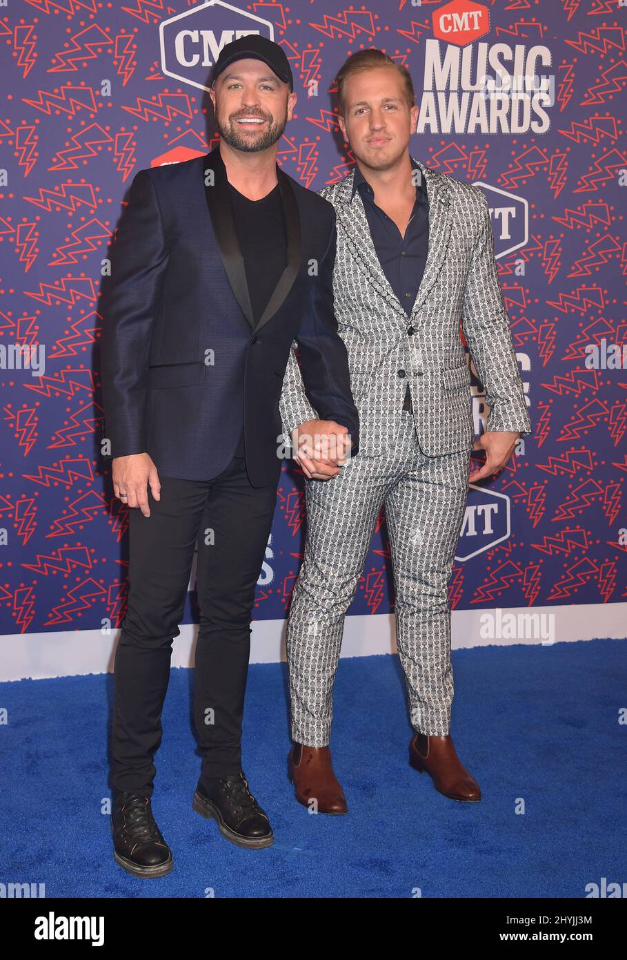 Cody Alan und Trea Smith bei den CMT Music Awards 2019, die am 5. Juni 2019 in der Bridgestone Arena in Nashville, TN, abgehalten wurden. Stockfoto