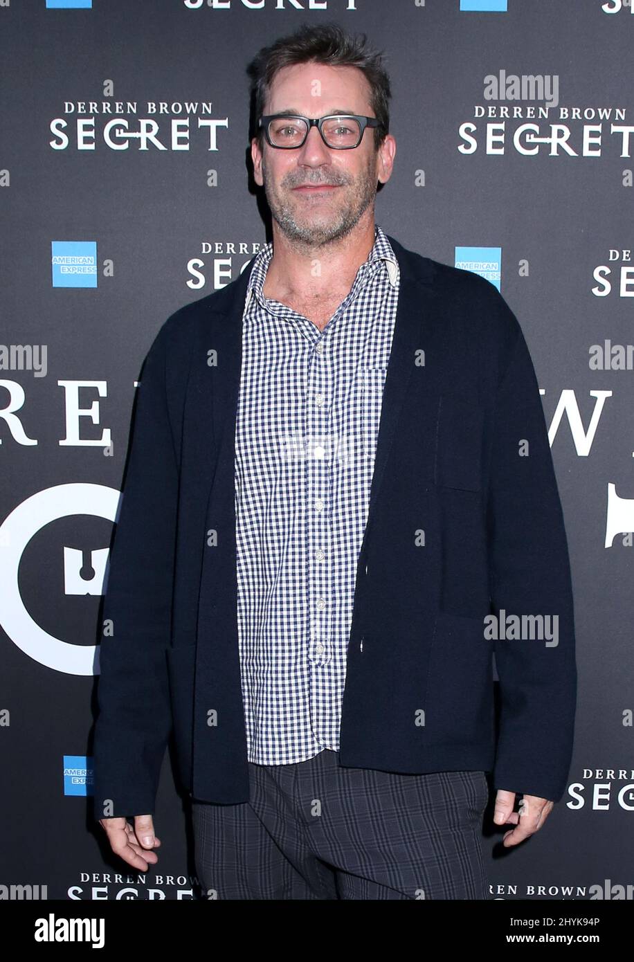 Jon Hamm bei der Derren Brown: Secret Broadway Opening Night - Ankunft im Cort Theatre Stockfoto