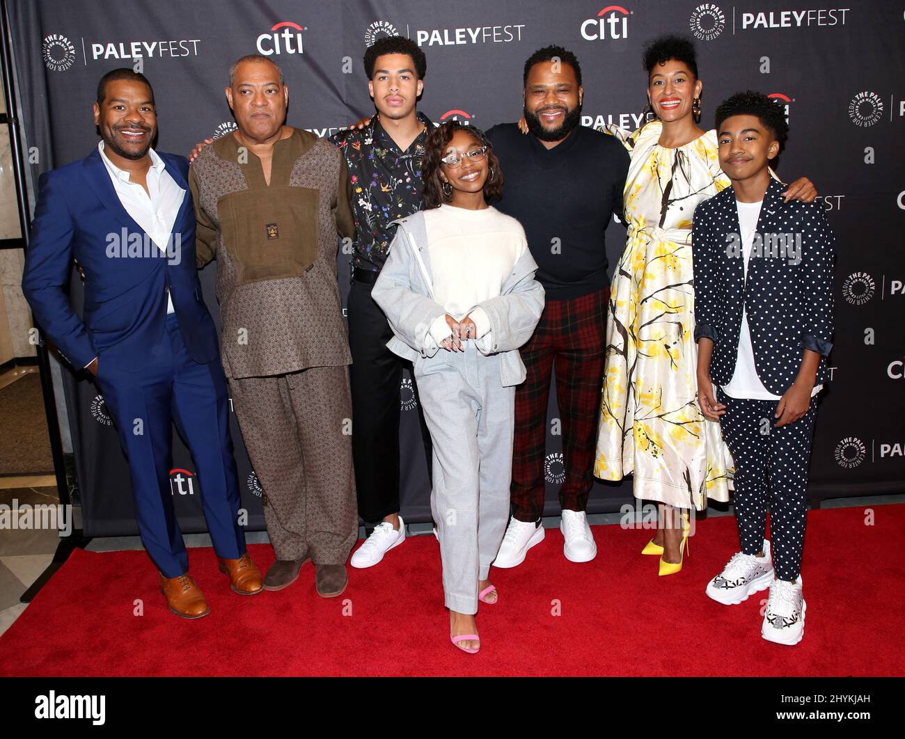Courtney Lilly, Laurence Fishburne, Marcus Scribner, Marsai Martin, Anthony Anderson, Tracee Ellis Ross & Miles Brown beim PaleyFest NY: Black-ish am 13. Oktober 2019 im Paley Center for Media in New York City, New York. Stockfoto