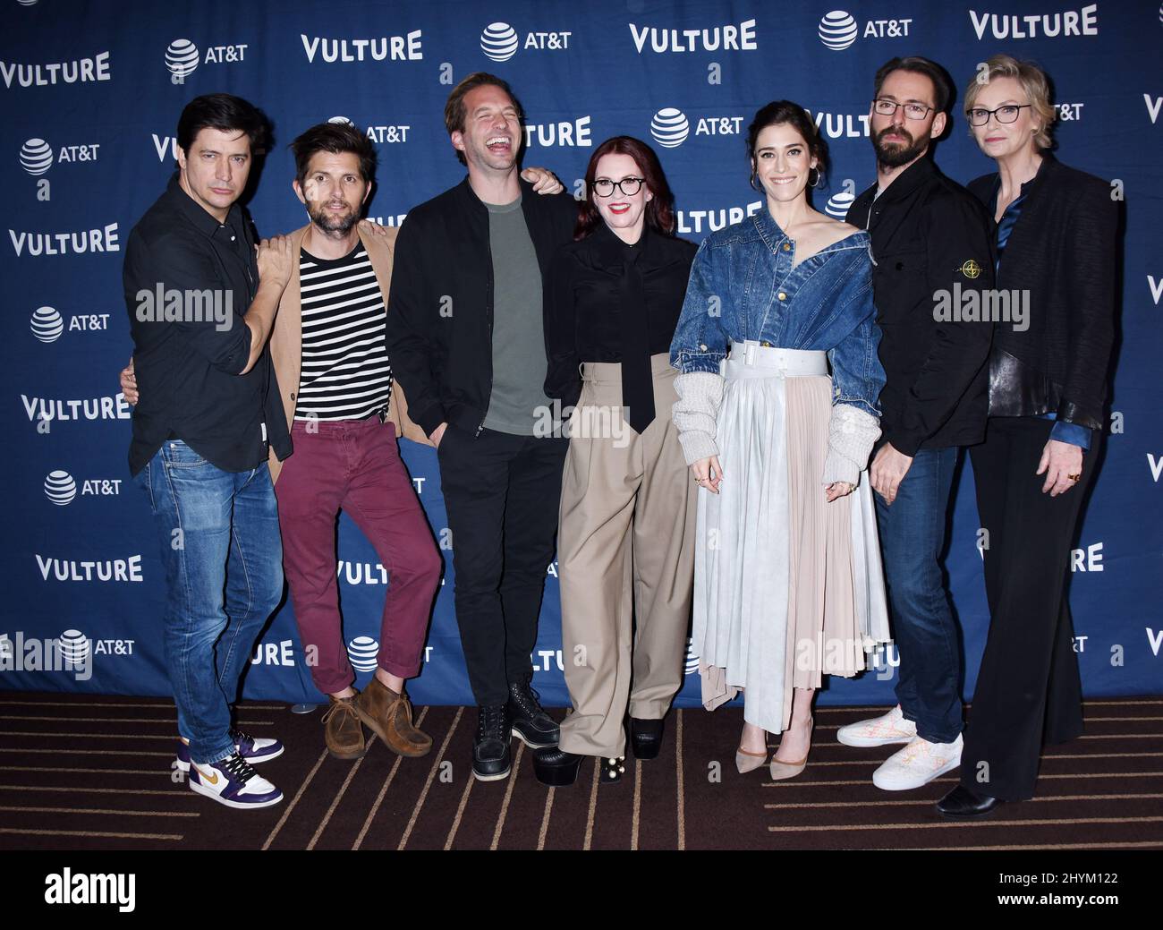 Ken Marino, Adam Scott, Ryan Hansen, Megan Mullally, Lizzy Caplan, Martin Starr und Jane Lynch beim Vulture Festival Los Angeles 2019, das am 10. November 2019 im Hollywood Roosevelt Hotel in Hollywood, CA, stattfand. Stockfoto