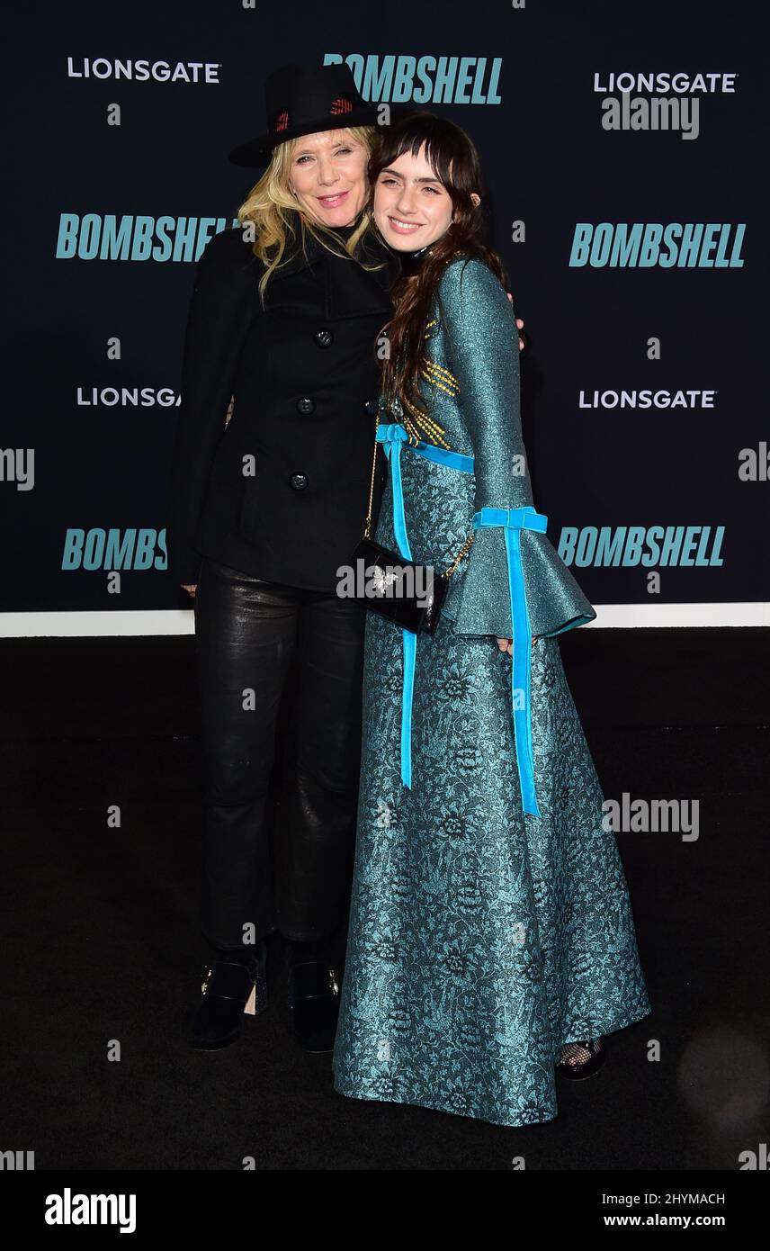 Rosanna Arquette und Zoe Bleu Sidel bei der Sondervorführung von Lionsgates 'Bombshell', die am 10. Dezember 2019 im Regency Village Theatre in Westwood stattfand, Stockfoto