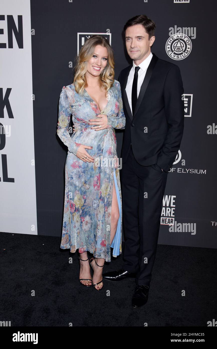 Topher Grace und Ashley Hinshaw bei der Art of Elysium 13. Annual Black Tie Artistic Experience 'HEAVEN' im Palladium Stockfoto