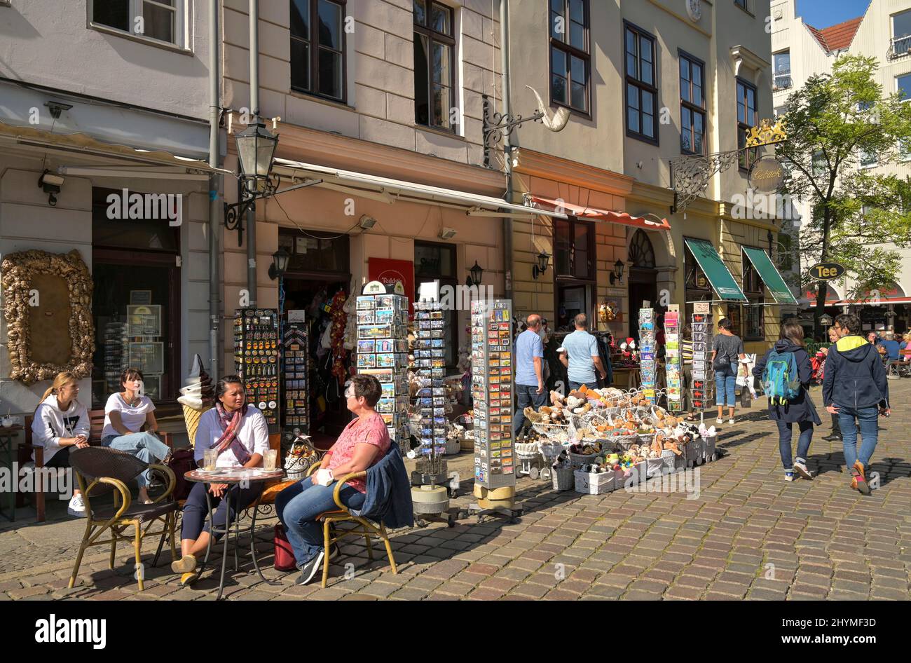 Touristen, Nikolaiviertel, Probststraße, Nikolaikirchplatz, Mitte, Berlin, Deutschland Stockfoto