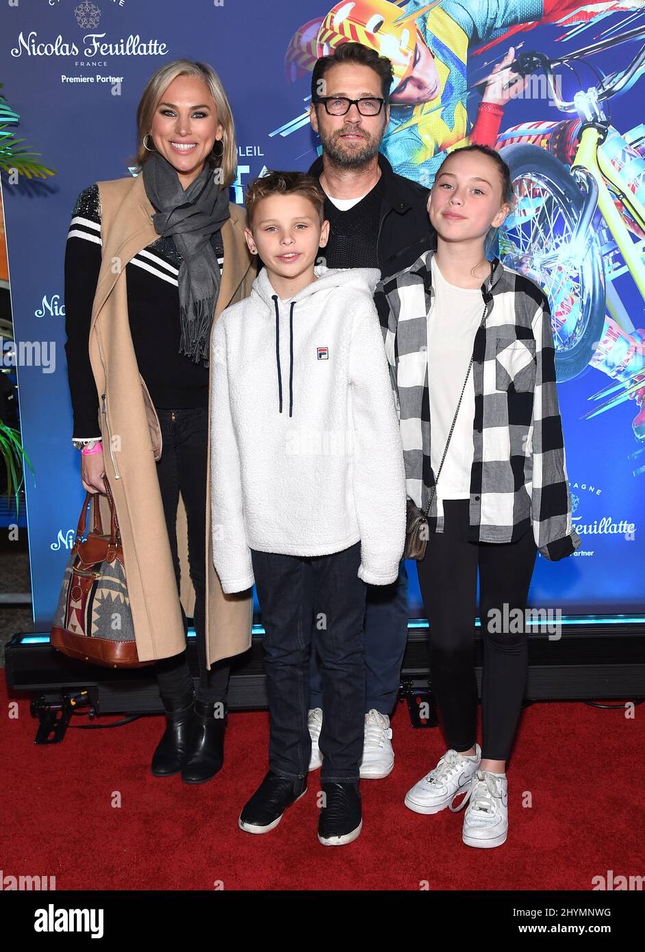 Jason Priestley, Naomi Lowde-Priestley, Ava Veronica Priestley und Dashiell Orson Priestley bei der Premiere des Cirque du Soleil IN Los Angeles, die am 21. Dezember 2019 im Dodger Stadium in Los Angeles stattfand, Stockfoto