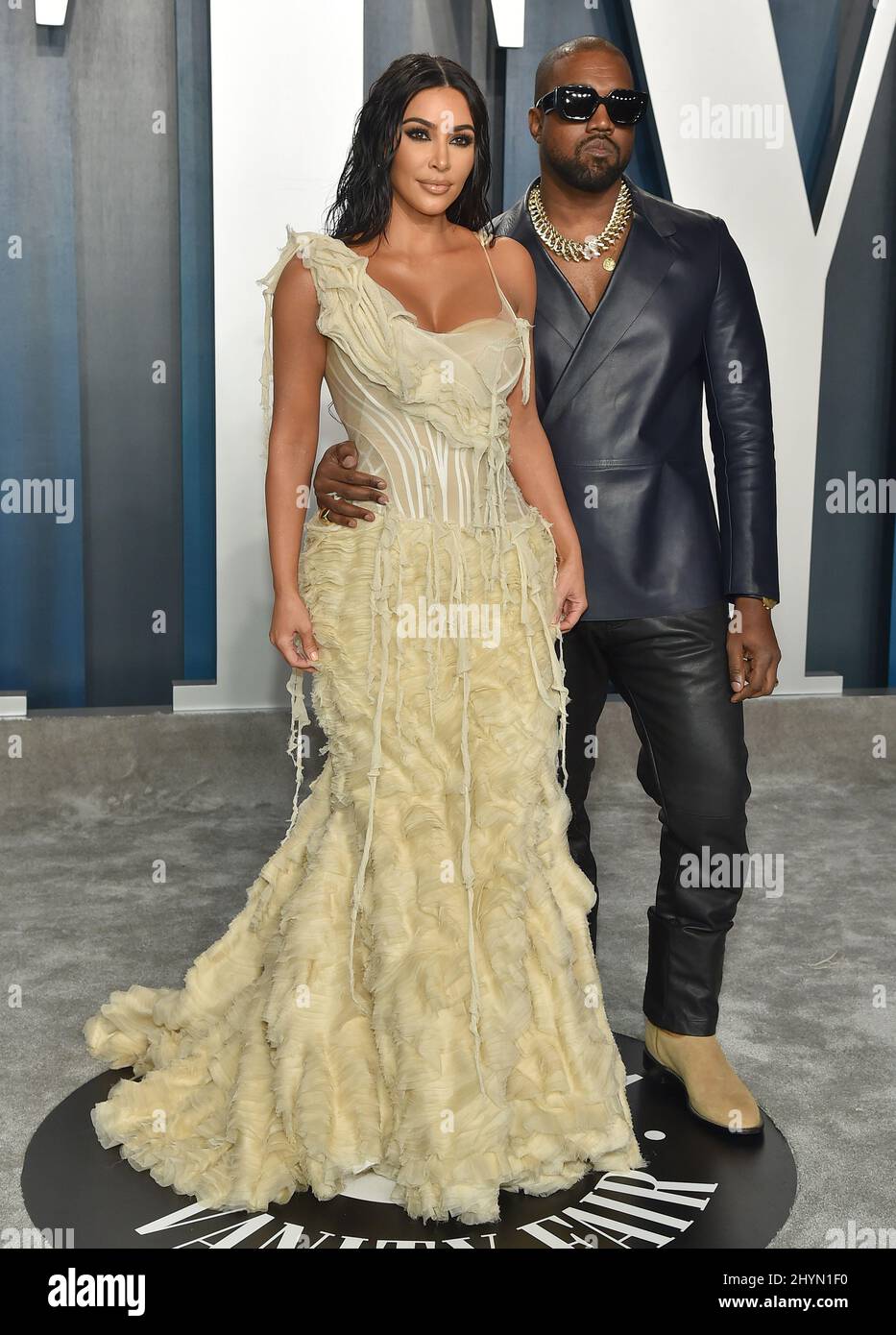 Kim Kardashian und Kanye West bei der Vanity Fair Oscar Party 2020, die am 9. Februar 2020 im Wallis Annenberg Center for the Performing Arts in Beverly Hills, Los Angeles, stattfand. Stockfoto