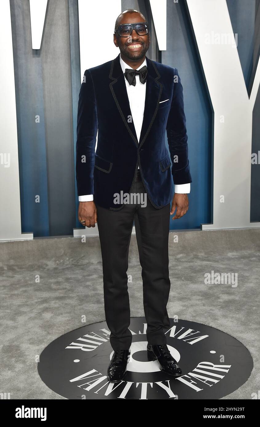 Stephen Galloway nimmt an der Vanity Fair Oscar Party 2020 im Wallis Annenberg Center for the Performing Arts in Beverly Hills, Kalifornien, Teil Stockfoto