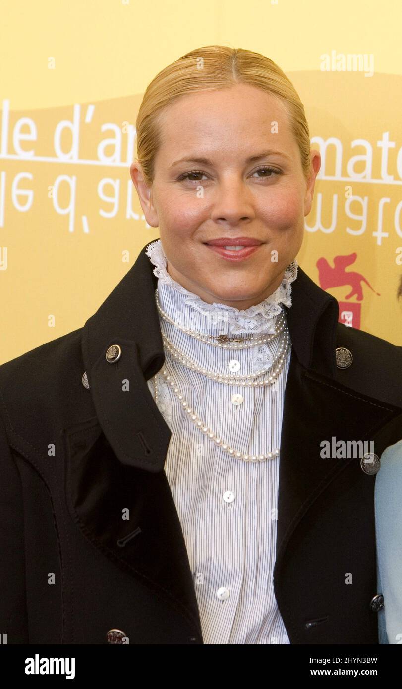 Maria Bello wirbt beim Internationalen Filmfestival von Venedig 63. für das „World Trade Center“. Bild: UK Press Stockfoto