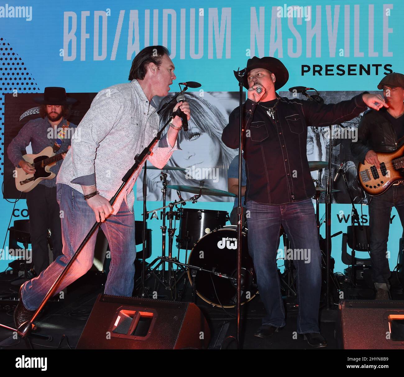 Smith & Wesley auf der Bühne für BFD/Audium Nashville während des Country Radio Seminars 2020 im Omni Nashville in Nashville, Tennessee Stockfoto