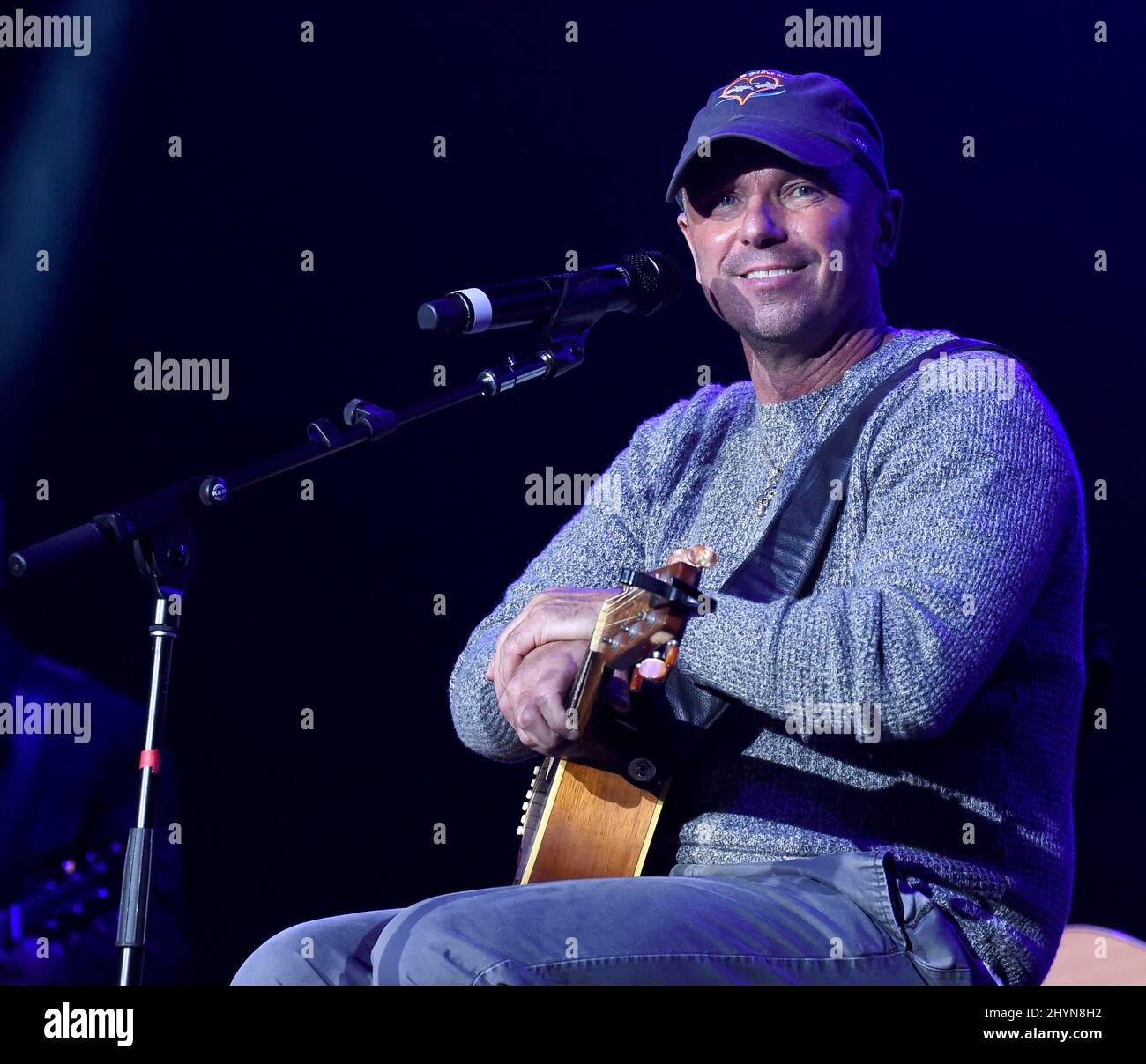 Kenny Chessney auf der Bühne beim Mittagessen von Warner Music Nashville während des Country Radio Seminars 2020 im Omni Nashville in Nashville, Tennessee Stockfoto