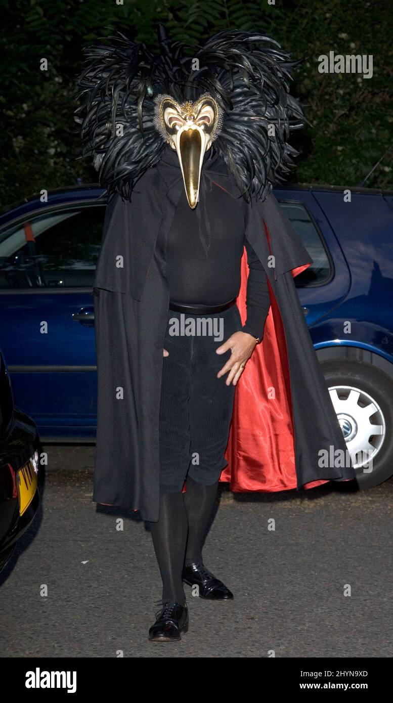 Prinz Michael von Kent nimmt an der Geburtstagsfeier des Kronprinzen Pavlos von Griechenland zum 40.. Geburtstag in Chelsea, London, Teil. Bild: UK Press Stockfoto