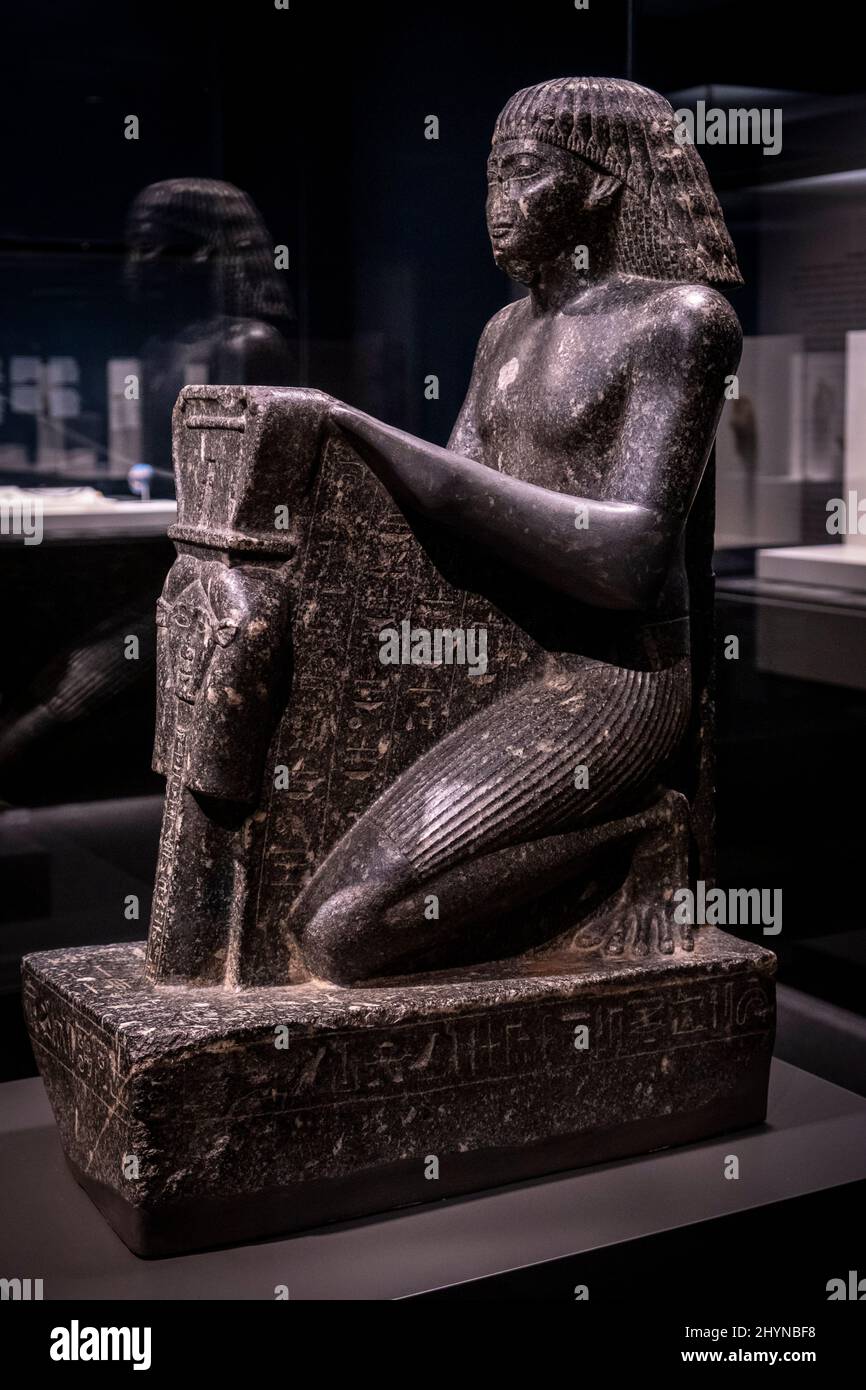 Statue von Wesir Nespakashuty, Granit, 26. Dynastie, 664-610 v. Chr., Theben, Ägypten, Sammlung des British Museum Stockfoto