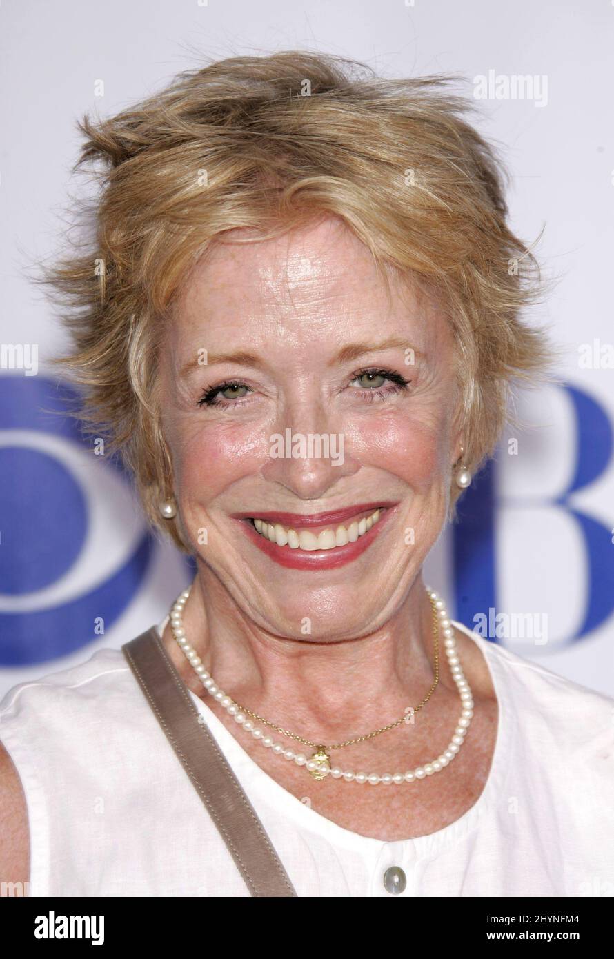 Holland Taylor nimmt an der CBS TCA Summer Press Party 2006 in Pasadena Teil. Bild: UK Press Stockfoto