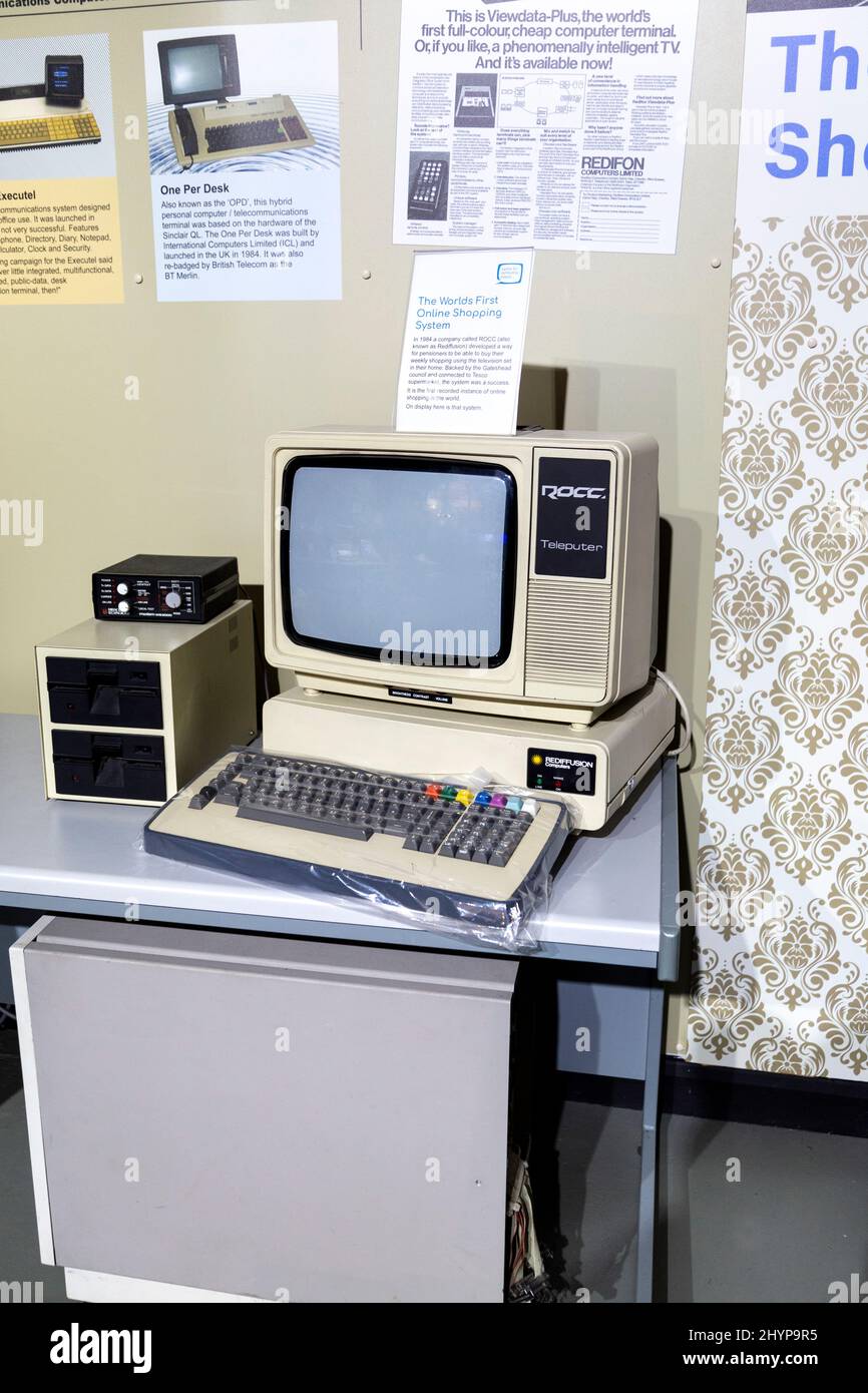 1980s ROCC Telecomputer für Rentner, die ihre Lebensmittel über einen Fernseher im Centre for Computing History, Cambridge, kaufen möchten, Stockfoto
