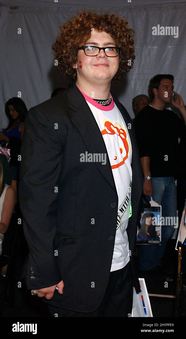 JACK OSBOURNE NIMMT AN DER HEATHERETTE'S HELLO KITTY HERBST 2003 SHOW WÄHREND DER LA FASHION WEEK TEIL. BILD: BRITISCHE PRESSE Stockfoto