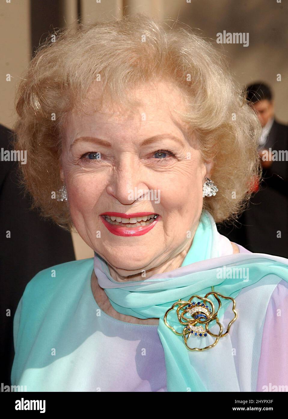 Betty White nimmt an den „Creative Emmy Arts Awards 2004“ in Kalifornien Teil. Bild: UK Press Stockfoto