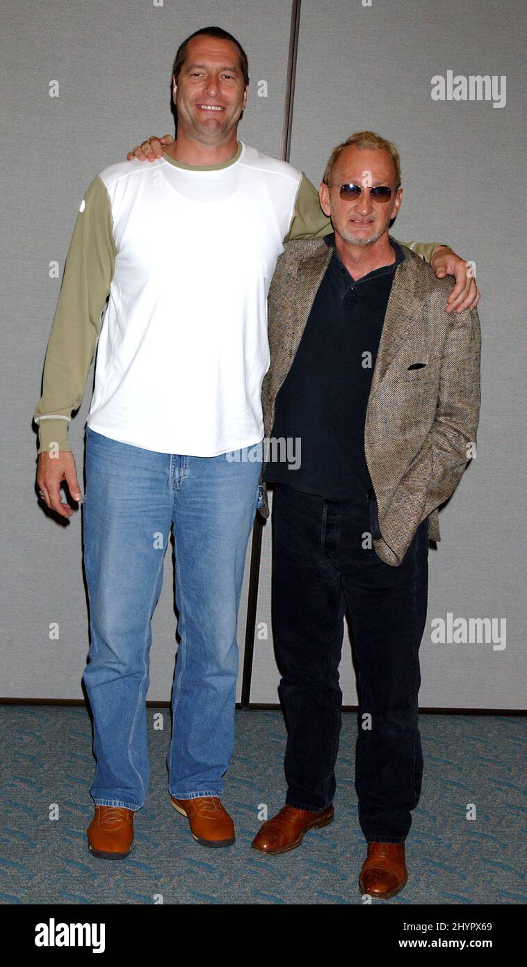 KEN KIRZINGER & ROBERT ENGLUND NEHMEN AN DER SAN DIEGO COMIC-CON 2003 TEIL. BILD: BRITISCHE PRESSE Stockfoto