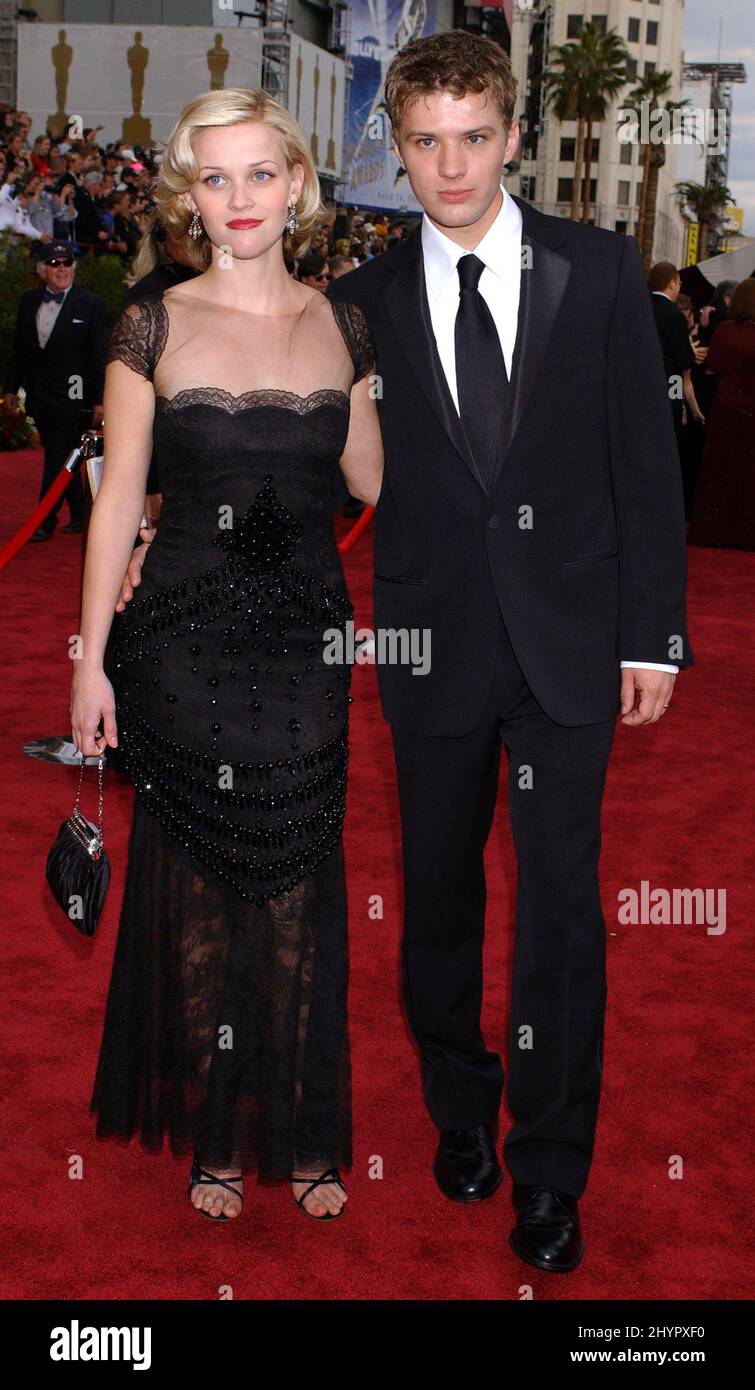 Reese Witherspoon & Ryan Phillipe nehmen an den Annual Academy Awards 74. Teil. Bild: UK Press Stockfoto