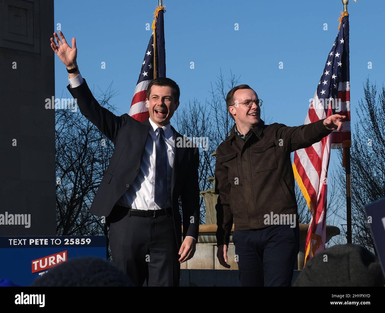 Der demokratische Präsidentschaftskandidat Pete Buttigieg und der Ehemann Chasten Buttigieg kämpfen in Nashville, TN Stockfoto