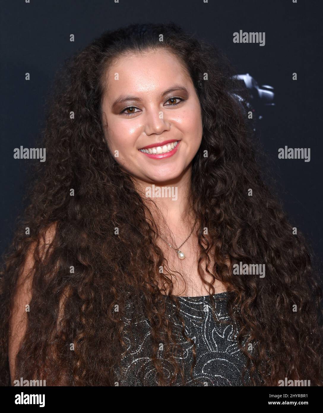 Baywatch Pamela Anderson Poster 60x90cm - Leinwand Druck Wanddekoration Für Wohnzimmer & Schlafzimmer