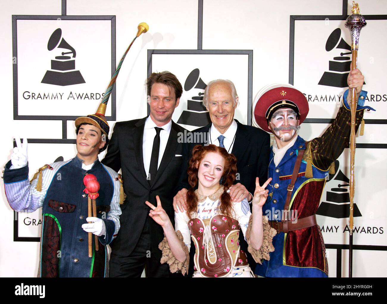 Giles Martin und George Martin nehmen an den jährlichen GRAMMY Awards 50. im Staples Center in Los Angeles, CA, Teil. Stockfoto