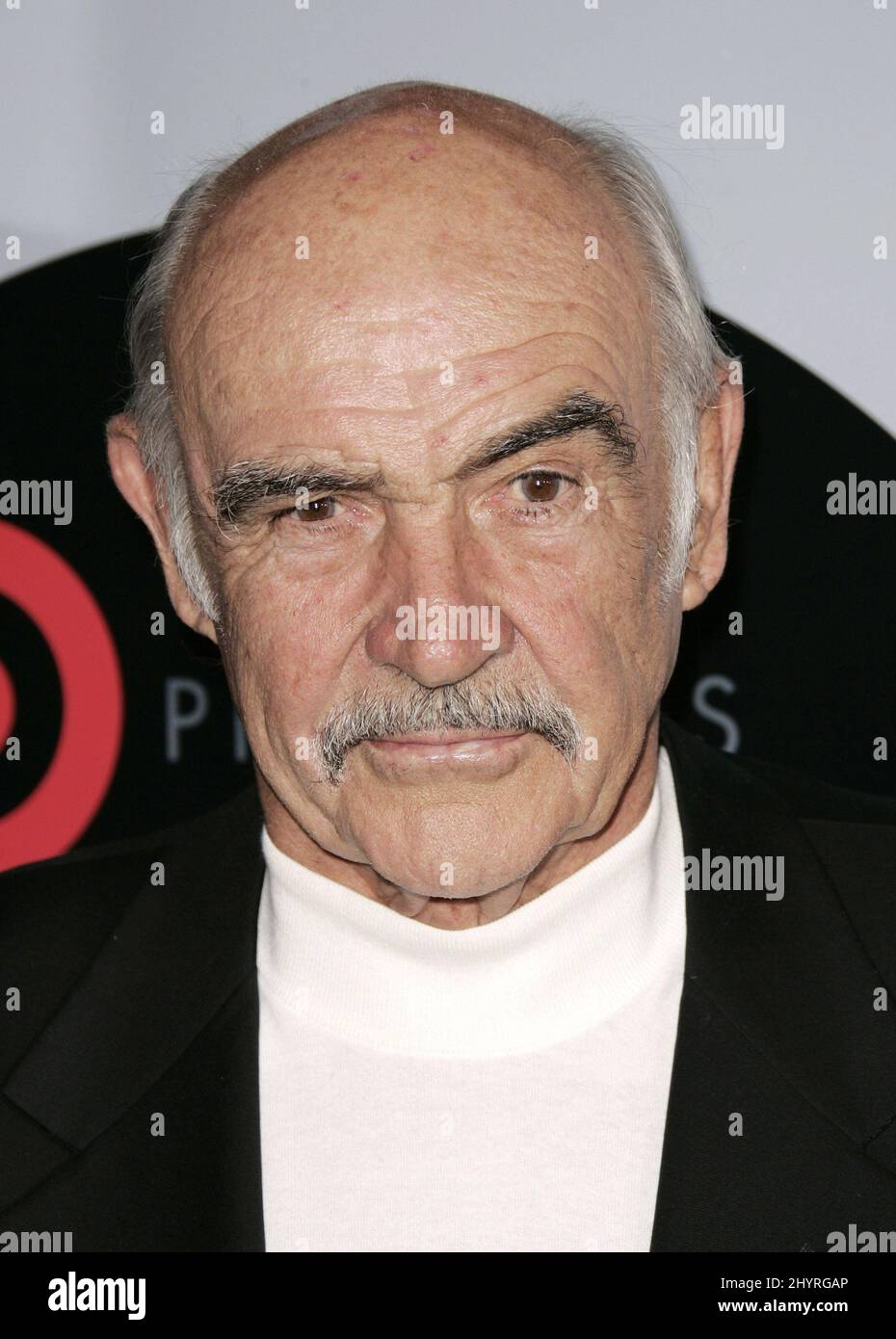 Sean Connery wurde am 25. August 1930 geboren und starb am 31. Oktober 2020 im Schlaf auf den Bahamas. 1. Oktober 2008 Hollywood, Ca. Sean Connery TARGET präsentiert die AFI Night bei den Filmen in den ArcLight Cinemas Stockfoto