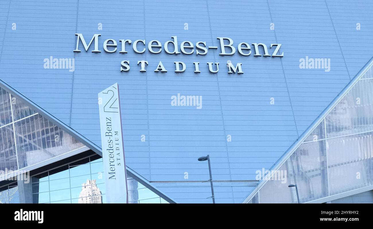 Mercedes-Benz Stadium, Heimstadion der Atlanta Falcons der National Football League und des Atlanta United FC der Major League Soccer in Atlanta, GA. Am 2. Februar 2021. Stockfoto