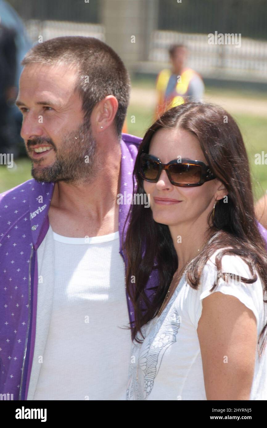 David Arquette und Courteney Cox Arquette nehmen am „A Time for Heroes“-Karneval Teil, der der Elizabeth Glaser Pediatric AIDS Foundation im Wadsworth Theatre zugute kommt. Stockfoto