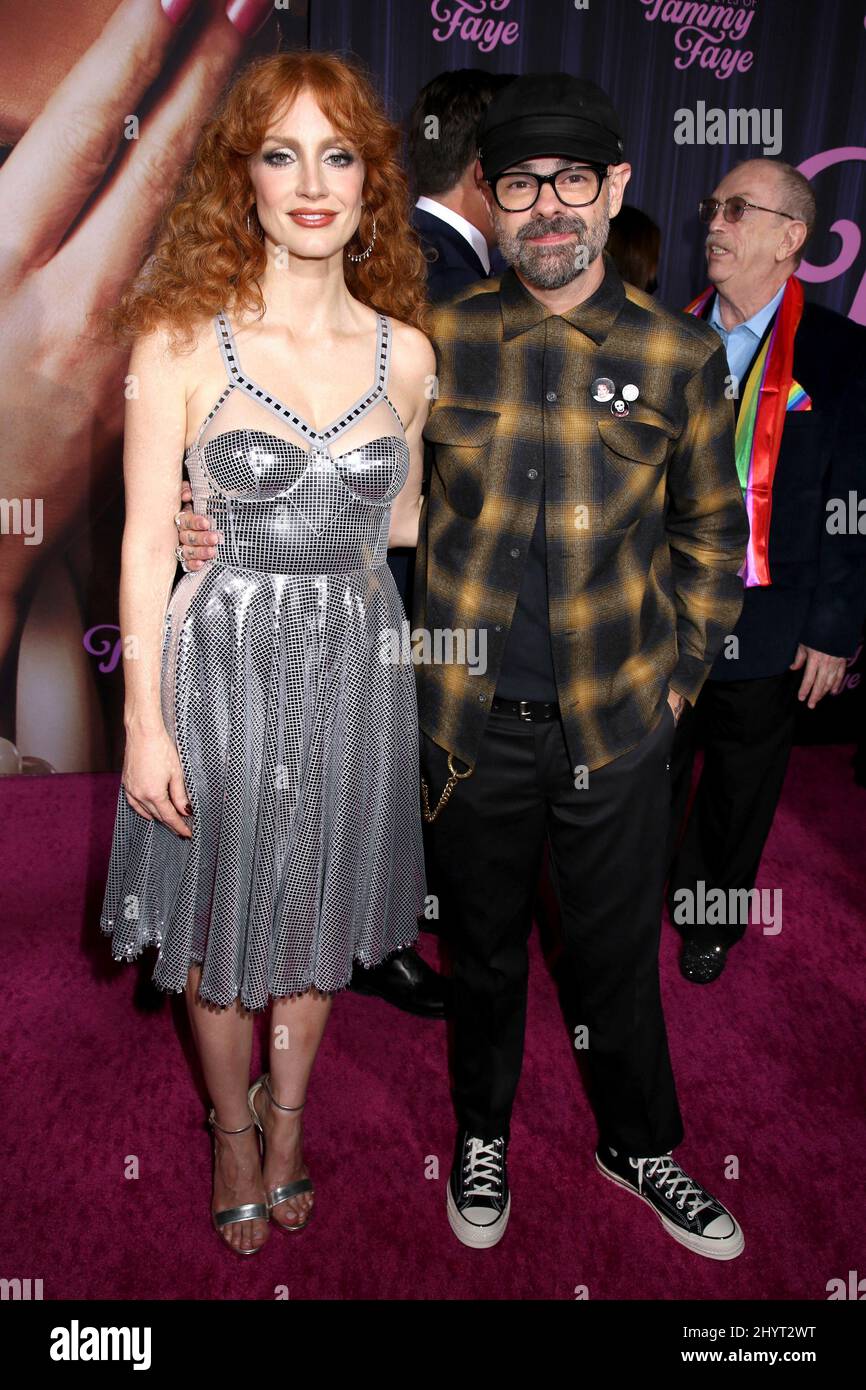 Jessica Chastain und Jay Bakker nahmen an der New Yorker Premiere „The Eyes of Tammy Fay“ Teil, die am 14. September 2021 im SVA Theatre in New York City, NY, stattfand Stockfoto