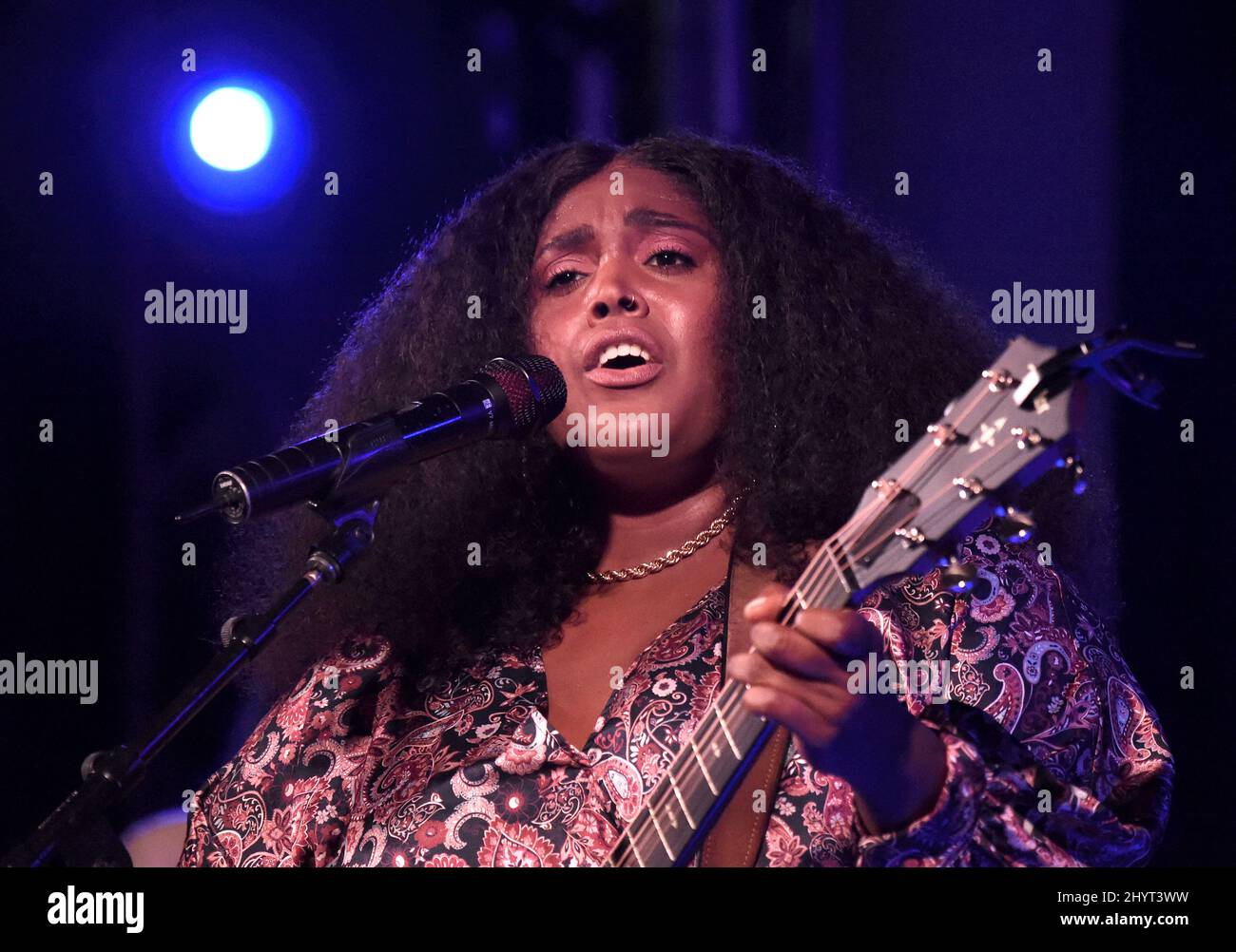 Brittney Spencer beim AmericanaFest 2021 um 3. Uhr & Lindsley am 23. September 2021 in Nashville, TN. Stockfoto