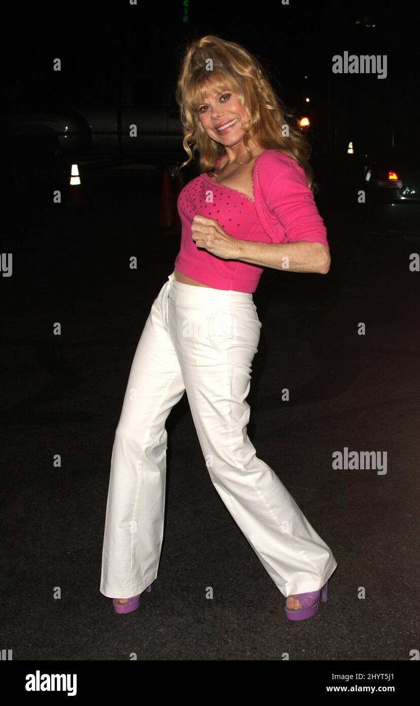 Charo nimmt an einer Spendenaktion für den Boys & Girls Club Teil, die von „Visual Impact“ im Les Deux in Hollywood, CA, veranstaltet wird. Stockfoto