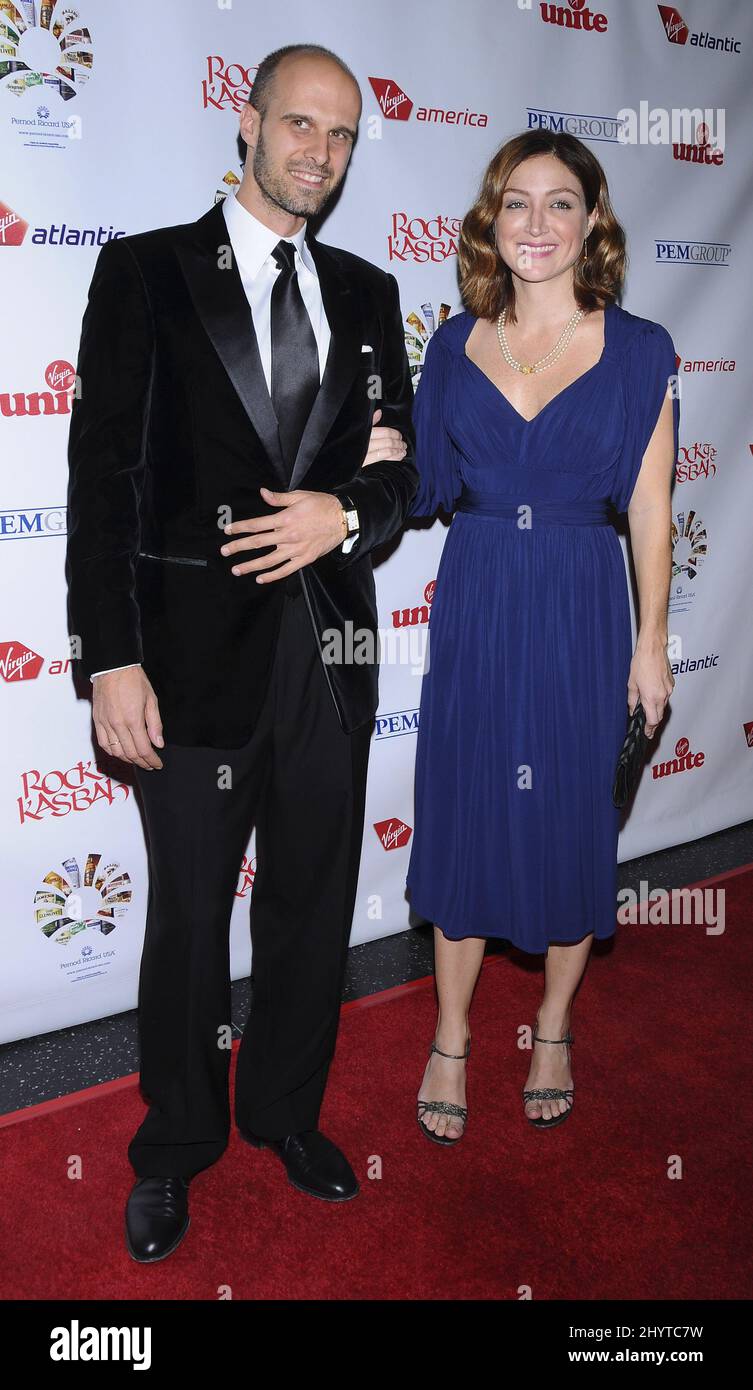 Edoardo Ponti und Sasha Alexander kommen im von Virgin Unite moderierten Rock the Kasbah im Hollywood Roosevelt Hotel, Los Angeles an. Stockfoto