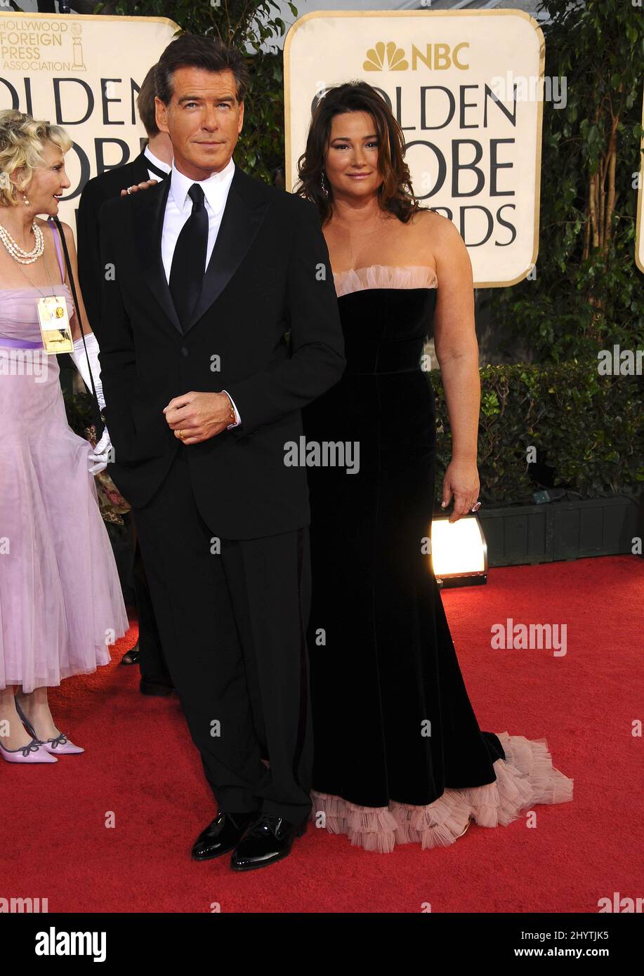 Pierce Brosnan und Keely Shaye Smith bei den Annual Golden Globe Awards 66. im Beverly Hilton Hotel. Stockfoto