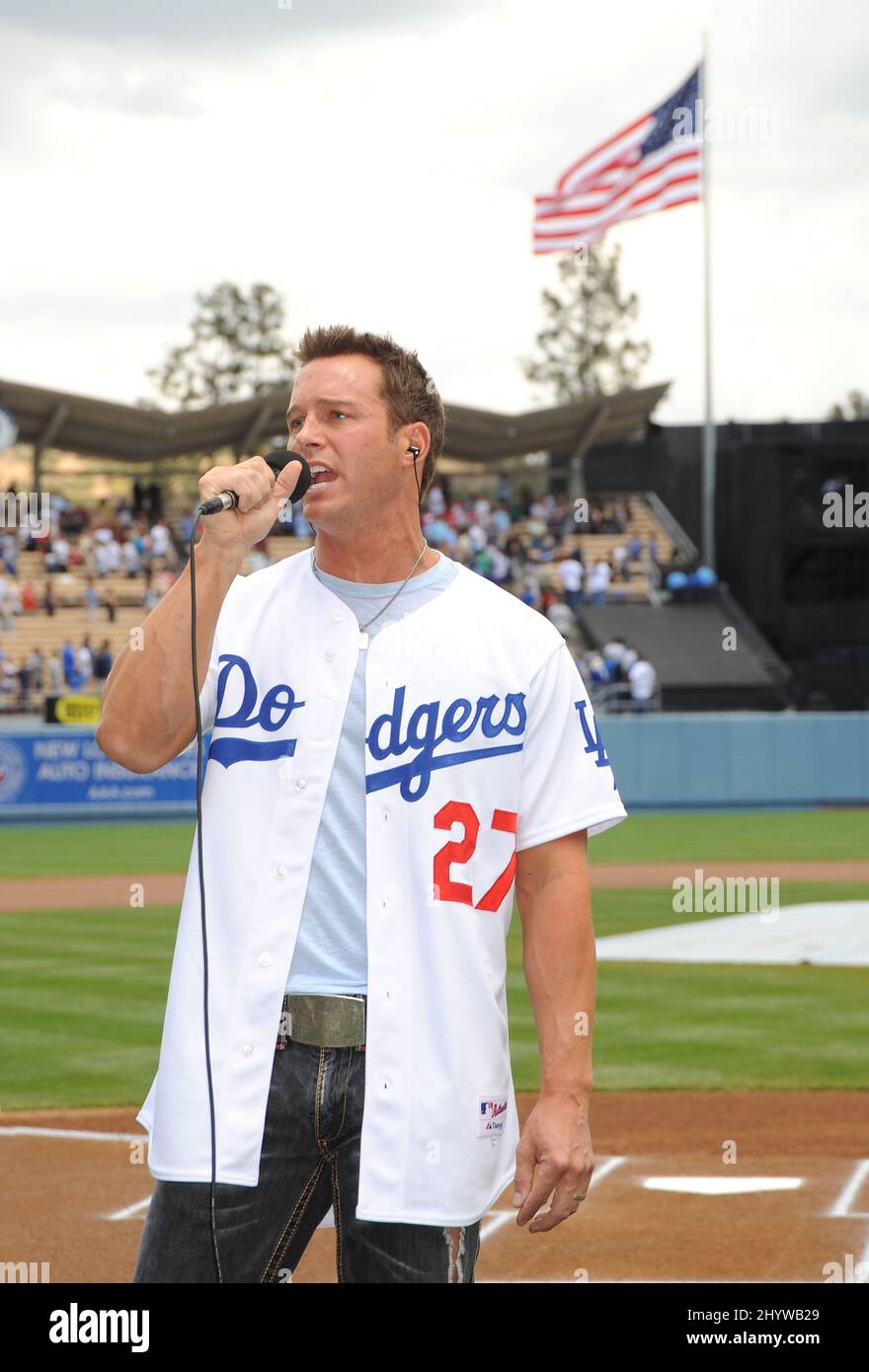 Eric Martsolf im Los Angeles Dodgers vs. Phillies Baseballspiel, bei dem Lauren Conrad die erste Seillänge abwarf, im Dodgers Stadium, Kalifornien, USA. Stockfoto