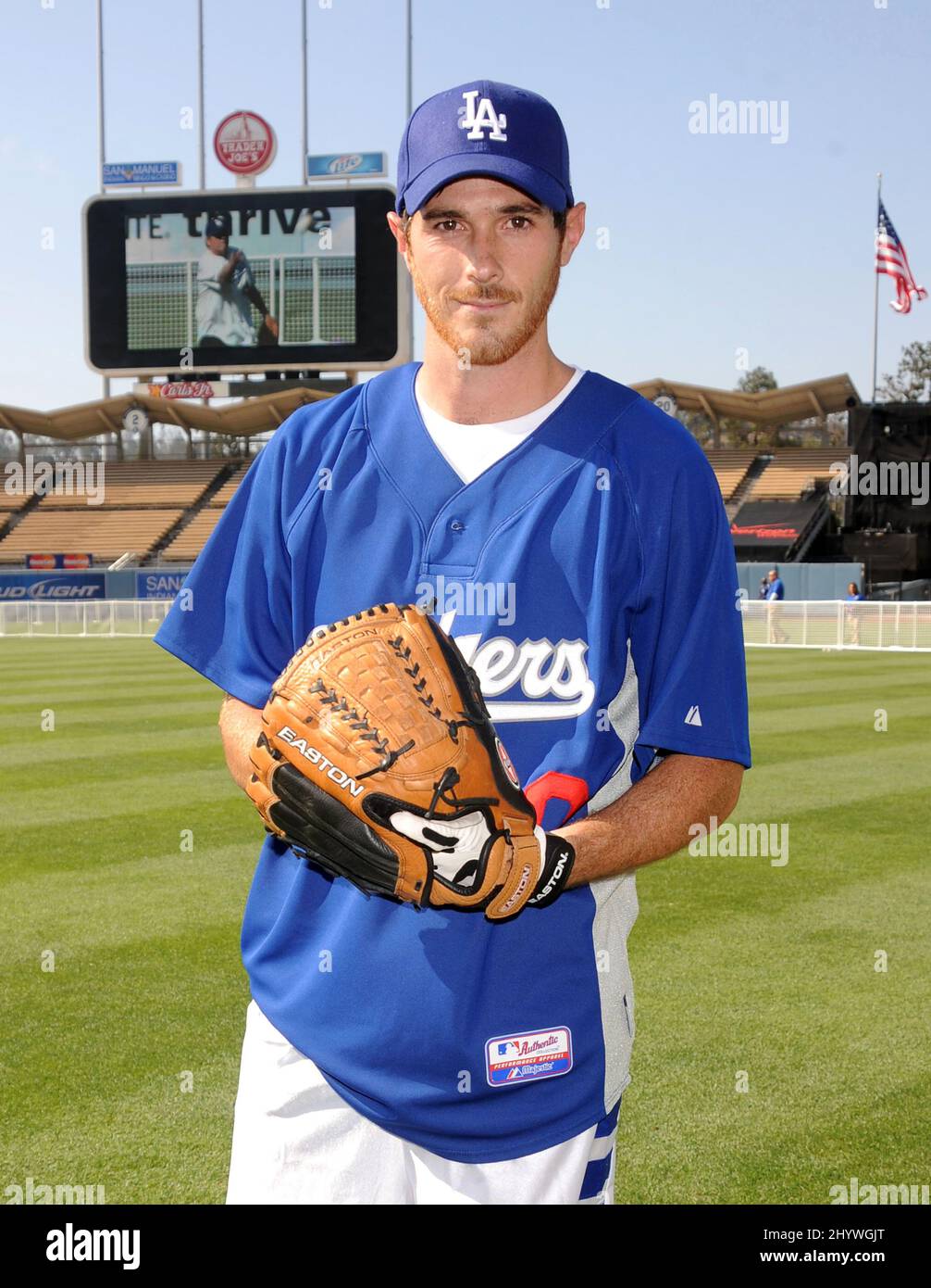 Dave Annable beim jährlichen Hollywood Stars Game 51. im Dodger Stadium in Los Angeles, USA Stockfoto