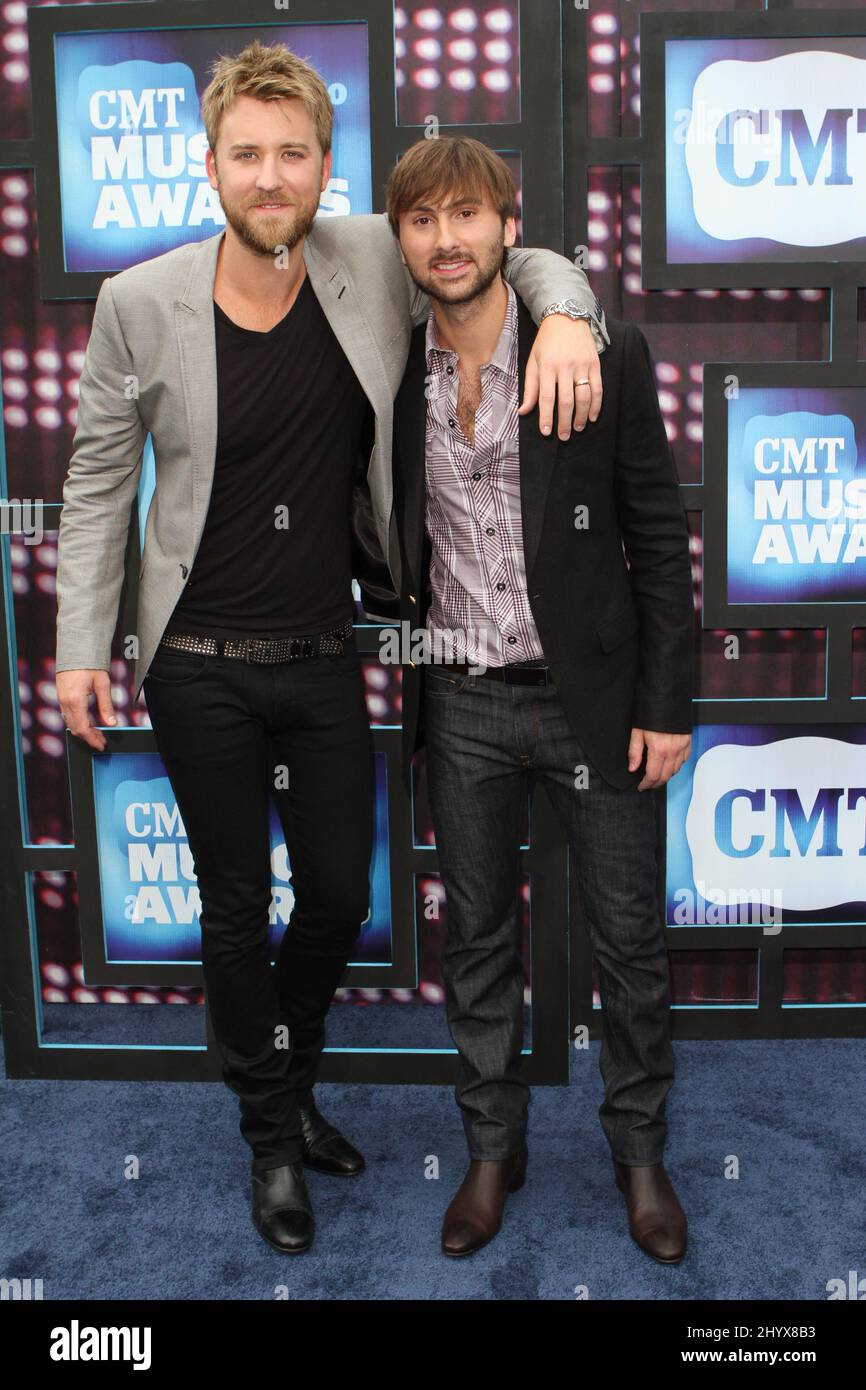 Charles Kelley,Dave Haywood bei den CMT Music Awards 2010 in der Bridgestone Arena in Nashville, USA. Stockfoto