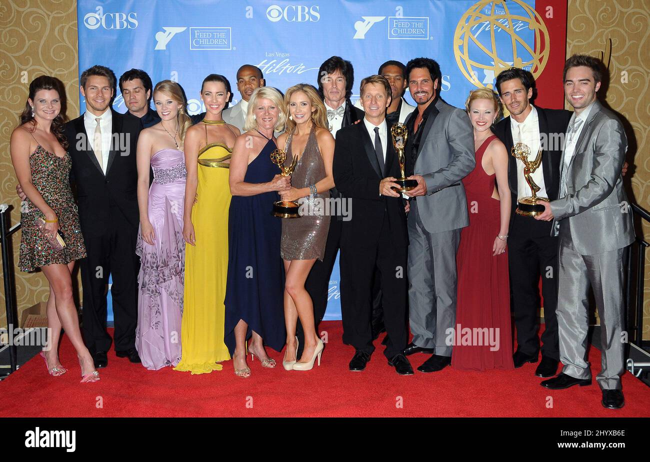 „The Bold and the Beautiful“ wurde während der Annual Daytime Emmy Awards 37. im Las Vegas Hilton in Las Vegas, USA, gecastet. Stockfoto