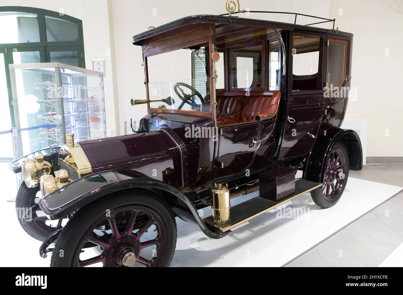 Ein 1910 Wolseley 12-16 Town Car im Franschhoek Motor Museum Südafrika Stockfoto