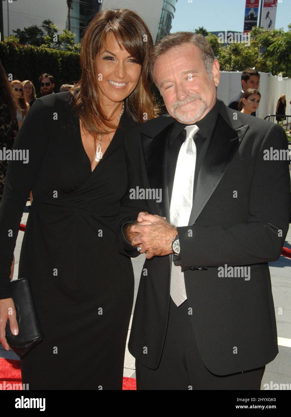 Robin Williams und Valerie Velardi bei der Verleihung der Primetime Creative Arts Emmy Awards 2010 im Nokia Theater in Los Angeles. Stockfoto