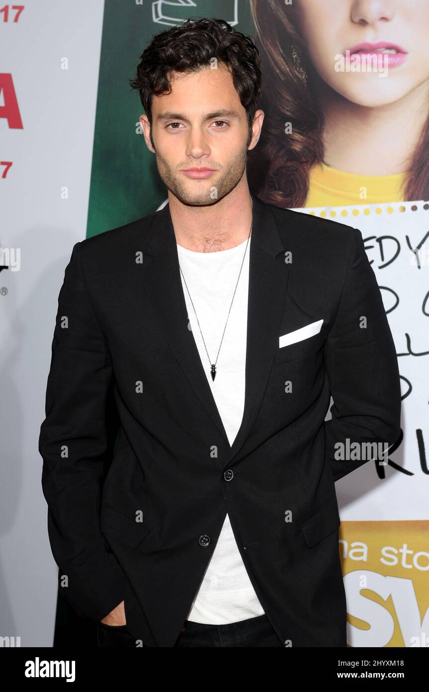 Penn Badgley bei der Premiere von „Easy A“ im Grauman's Chinese Theatre, Los Angeles. Stockfoto