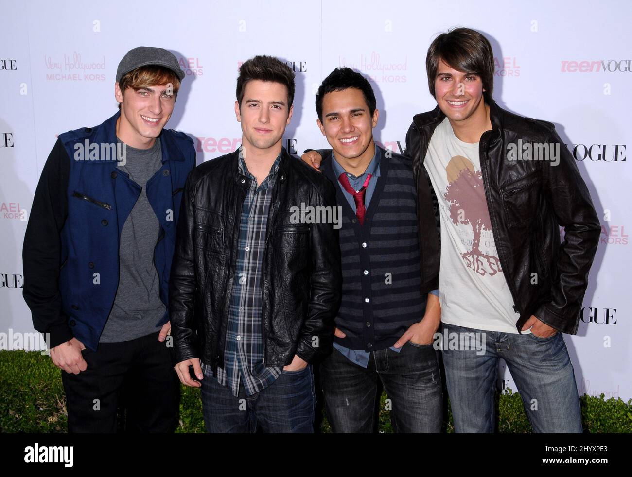 Big Time Rush (L-R) Kendall Schmidt, Logan Henderson, Carlos Pena und James Maslow während der „8. Annual Teen Vogue Young Hollywood Party“ in den Paramount Studios, Los Angeles Stockfoto